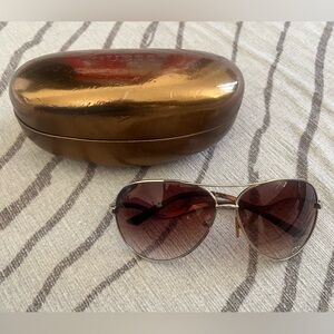 Guess Gold Metal Aviator Sunglasses with Brown Gradient Lenses
